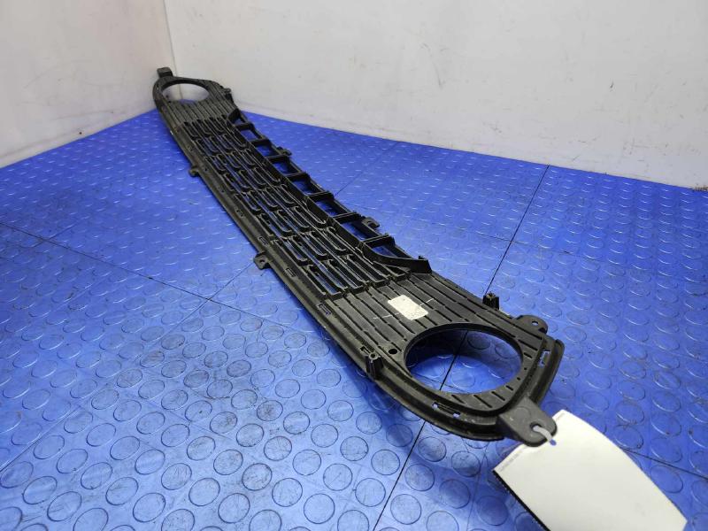 2019 Kia Forte Grille
