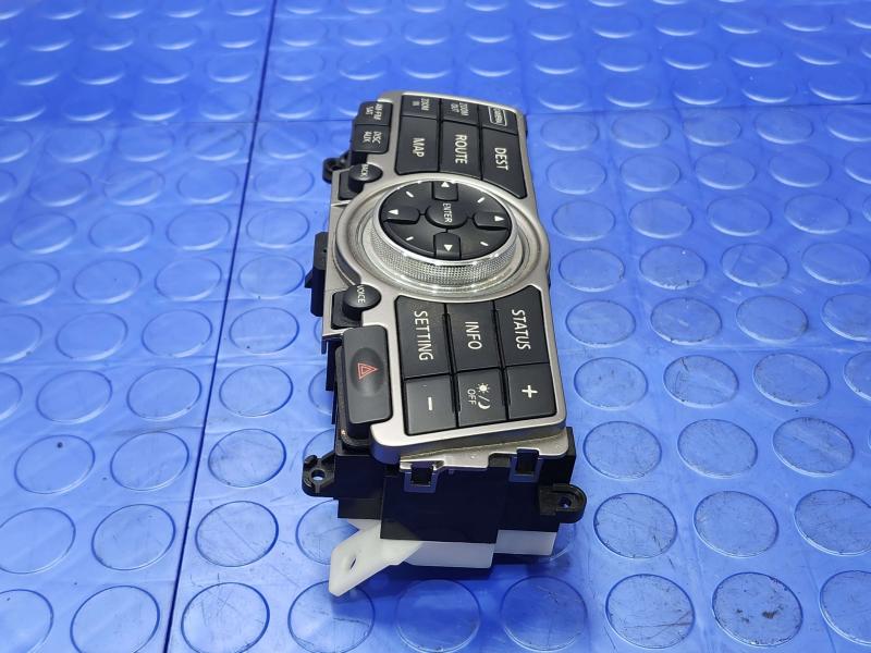 2013 Infiniti FX35 Heater A/C Control