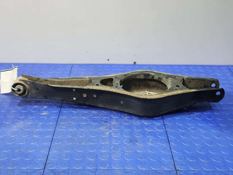 2015 Volkswagen Beetle Lower Control Arm Rr
