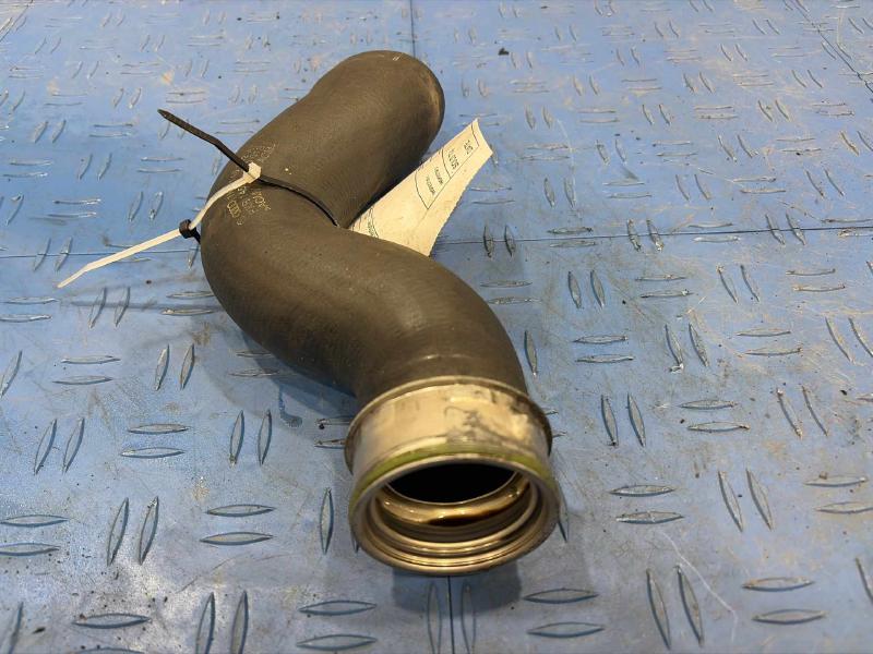 2015 Volkswagen Passat Intercooler Pipe