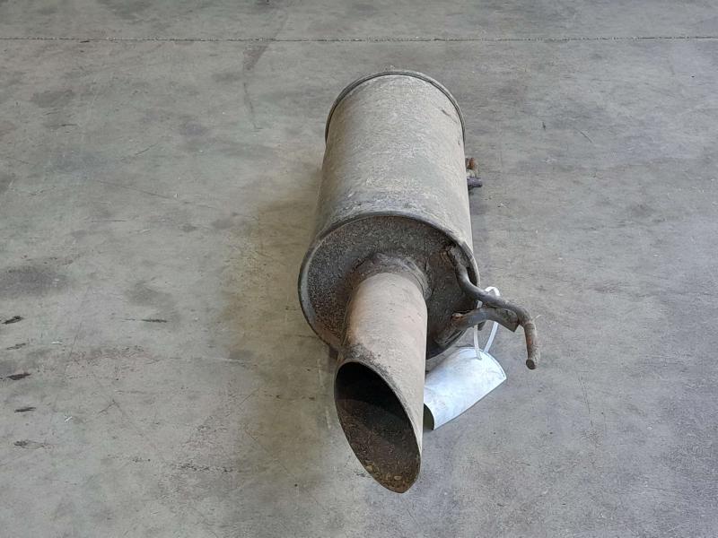 2001-2007 Toyota Sequoia Rear Exhaust Muffler Genuine OEM 174050F030