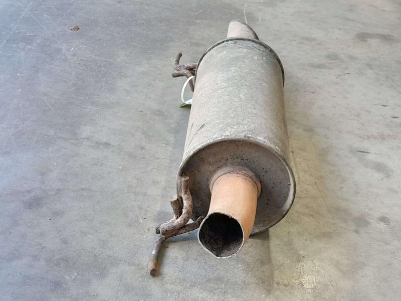 2001-2007 Toyota Sequoia Rear Exhaust Muffler Genuine OEM 174050F030