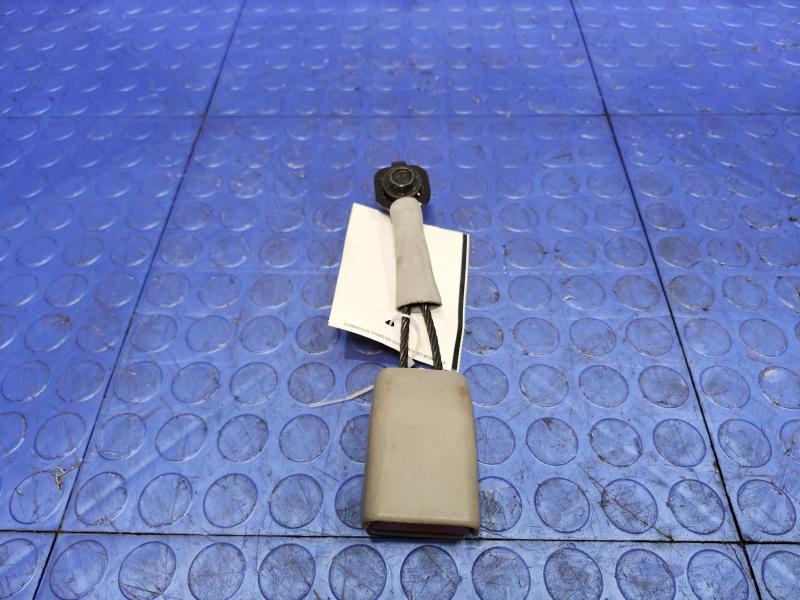 2016 Kia Sedona Rear Seat Belt