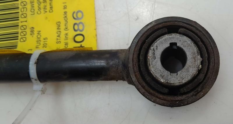2015 Ford Fusion Lower Control Arm Rr