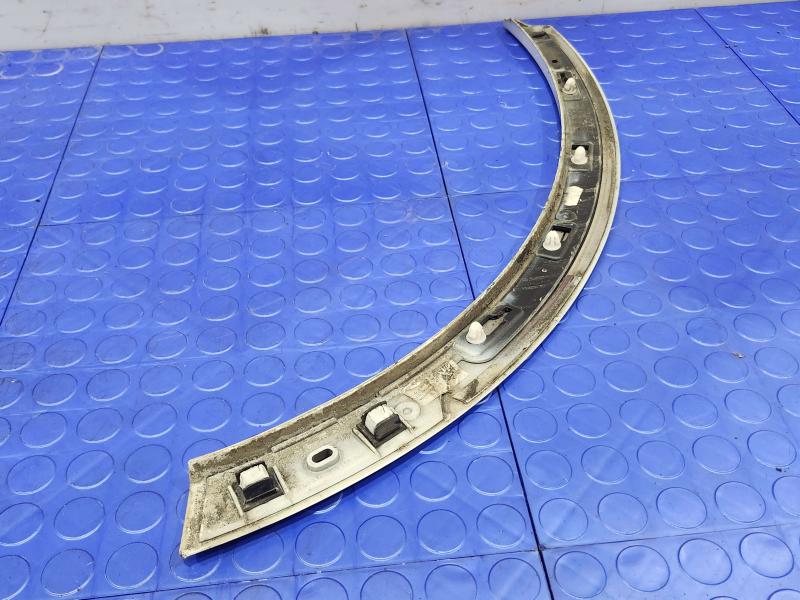 2018 Audi Q7 Wheel Opening Moulding