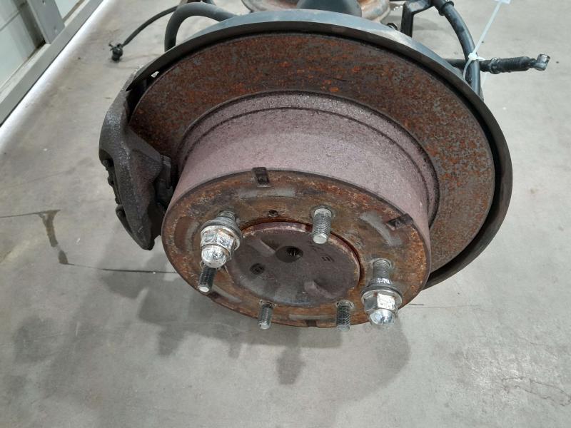 2002 Mitsubishi Monterosp Rear Axle Assy.