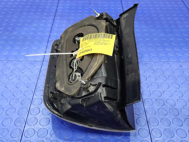 2008 Toyota Prius Tail Light Assembly