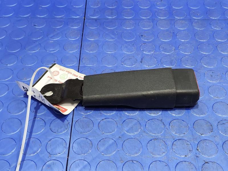 2010 Dodge Challenger Front Seat Belt