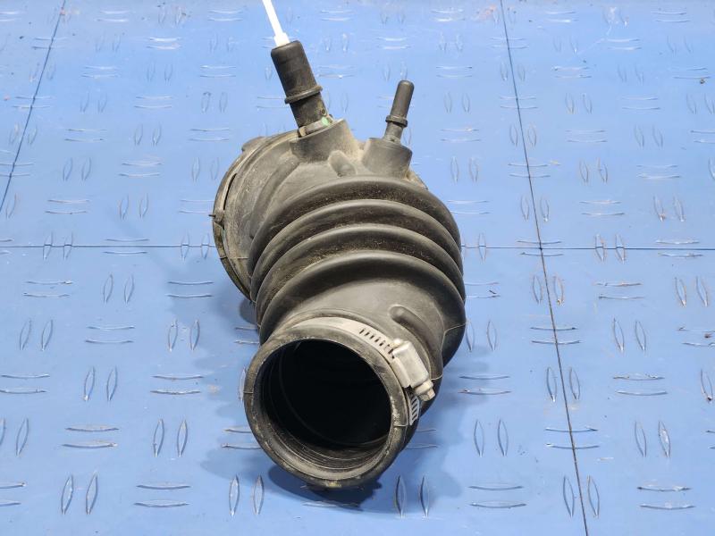 2012 Ford Focus Air Intake Tube/Resonator