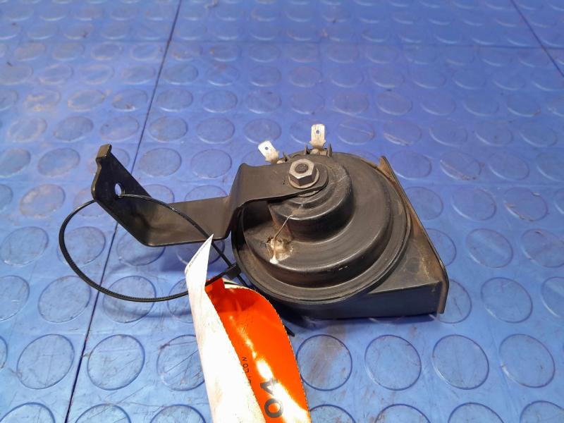 2015-2017 Chrysler 200 Low Note Horn Assembly Genuine OEM 68207362AB