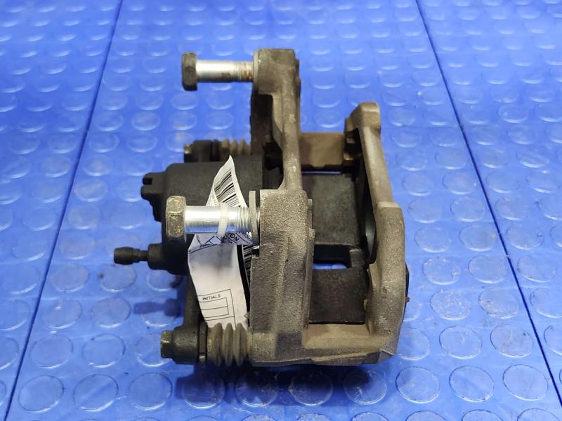 2014 Nissan Maxima Caliper