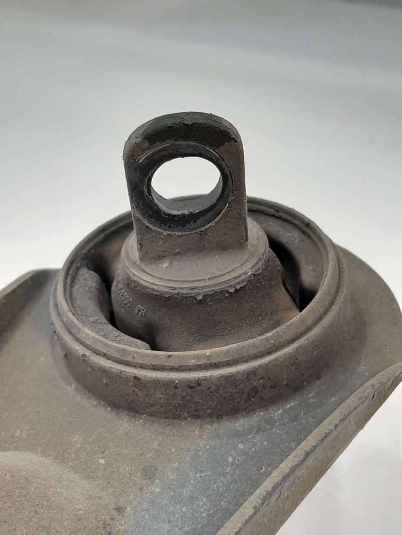 2017 Kia Niro Lower Control Arm Rr