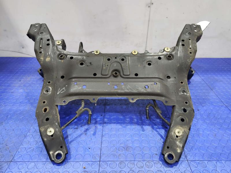 2017 BMW X1 Crossmember/Cradle/Undercarria