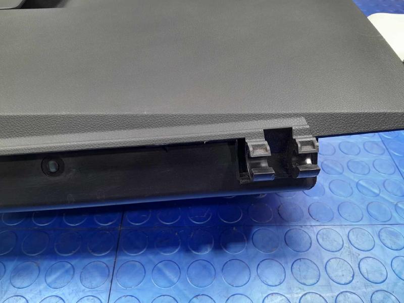2021 Subaru Legacy Glove Box