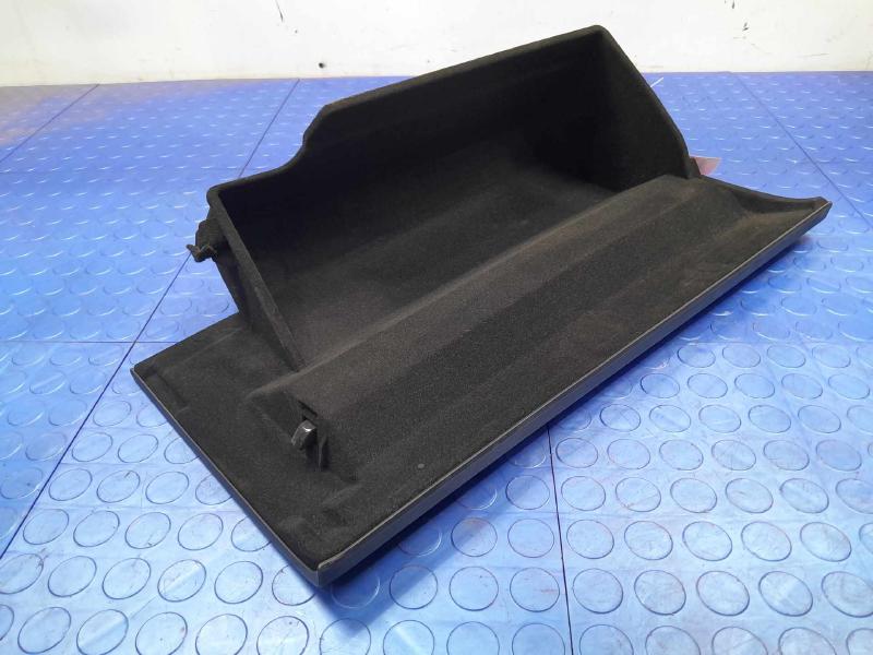 2021 Subaru Legacy Glove Box