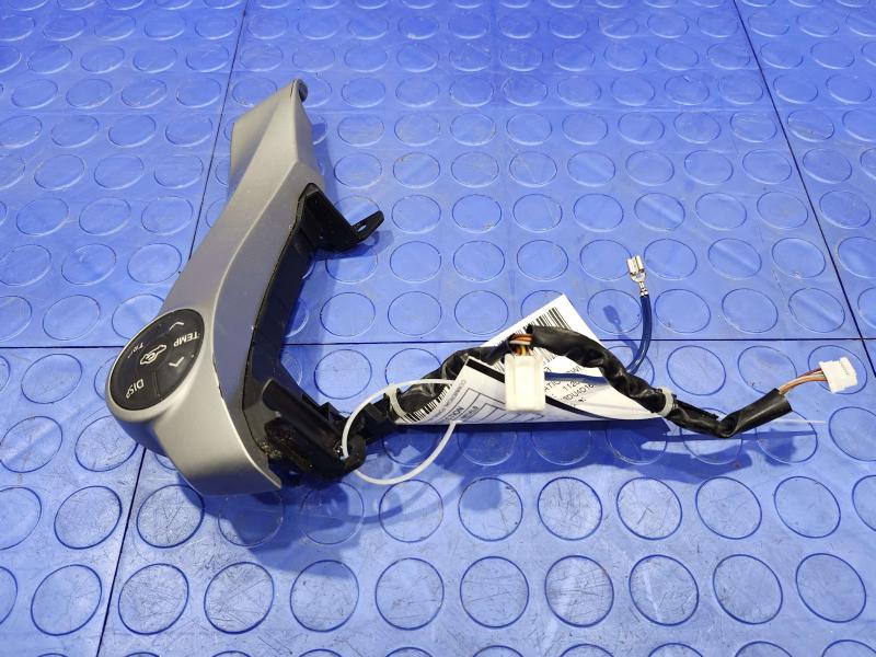 2013 Toyota Prius Combination Switch