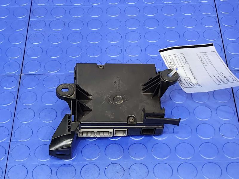 2018 Acura RDX Telematics Communications Control Module OEM 39770-TX4-A53