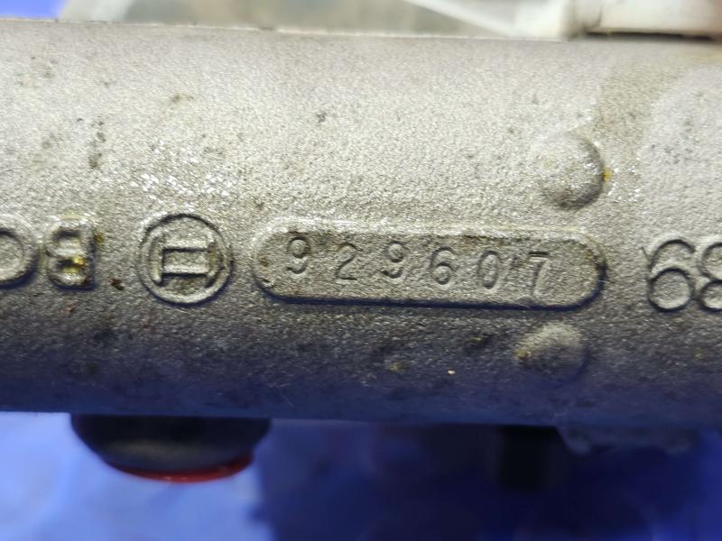 2010 Chevrolet Tahoe Master Cylinder
