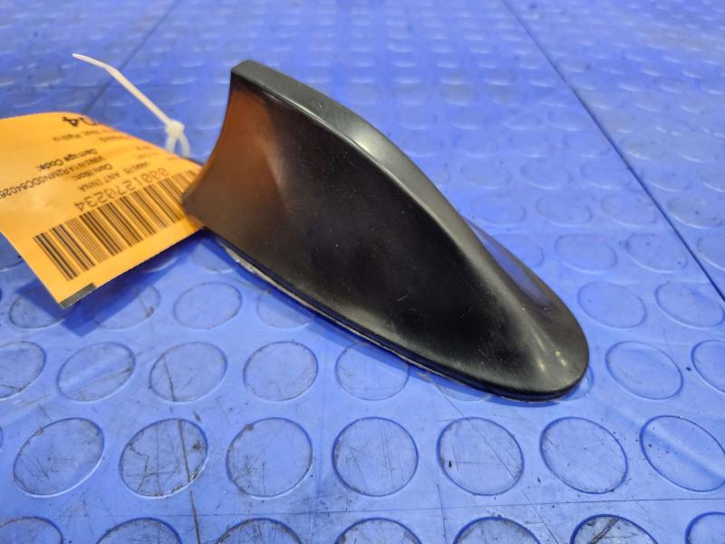 2013-2016 Nissan Pathfinder OEM Radio Antenna Assembly Gray K50 28208-3JL0A