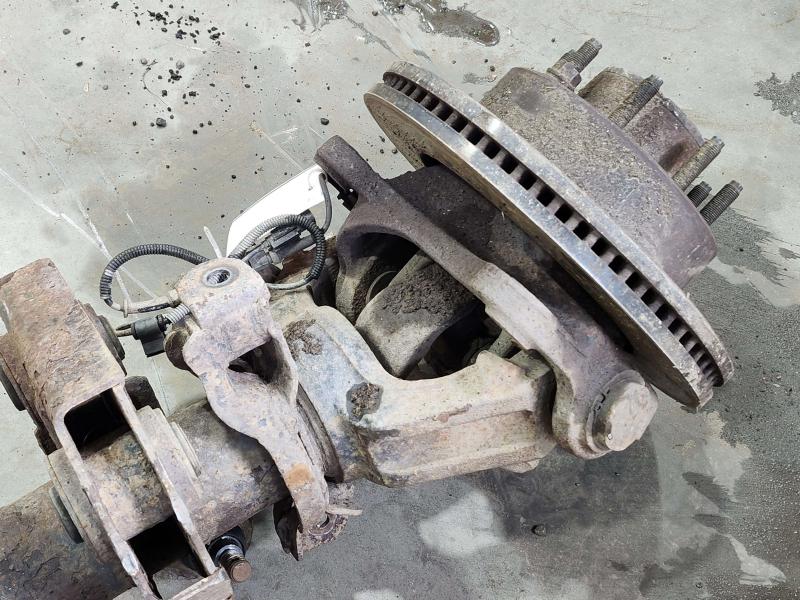 2013 Ford F-250 Super Duty Front Axle Assy.Also See Crr
