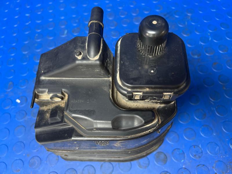 2012 Buick LaCrosse Evaporator Canister