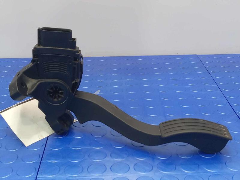 2010-2013 Ford Transit Connect Accelerator Pedal Assembly OEM 9T16-9F836-AB