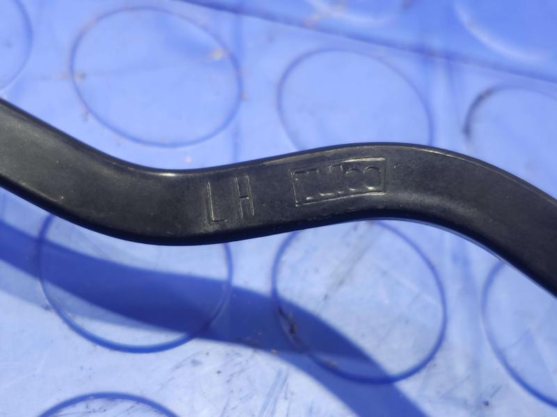 2019 Chevrolet Express 2500 Wiper Arm