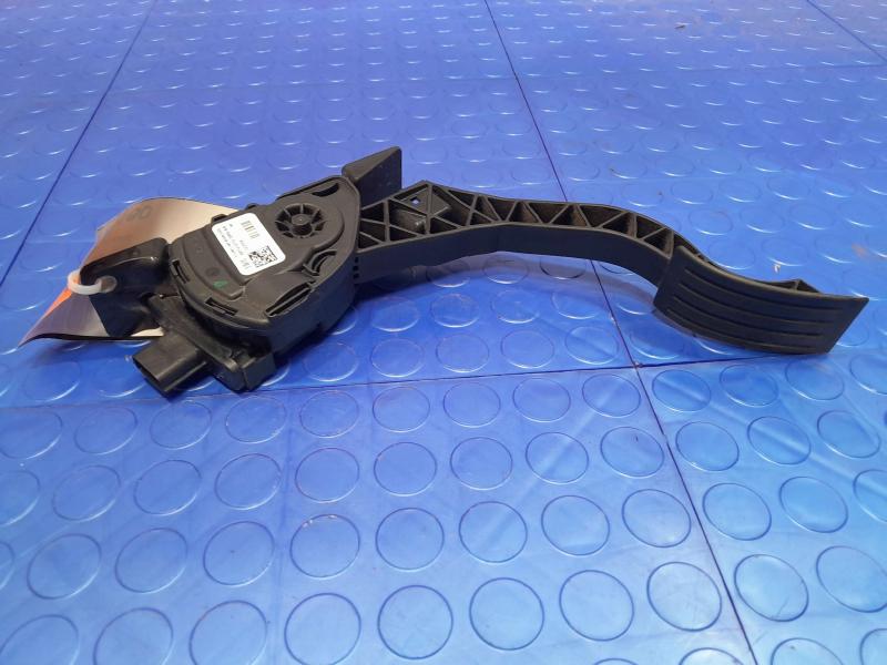 2015 Ford Transit Connect Pedal Assembly