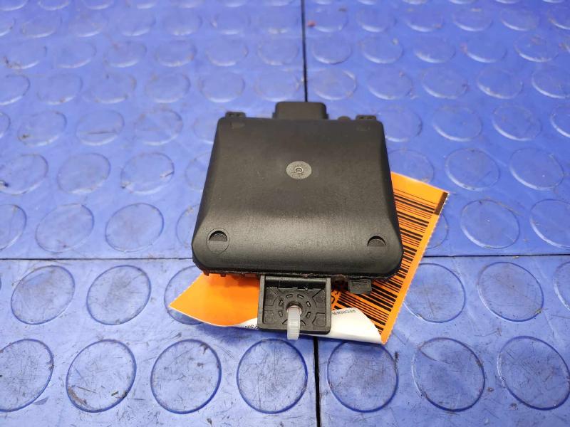 2024-2025 Buick Envista Radar Blindspot Detection Alert Module Right Side OEM 86525601