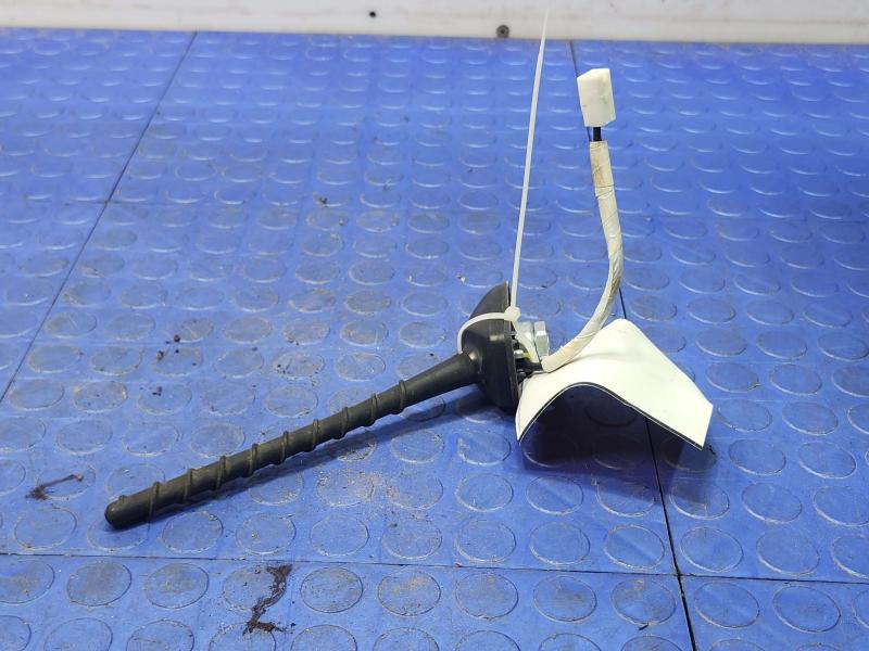 2011-2015 Toyota Prius Radio Antenna Assembly with Bluetooth OEM 8676047041