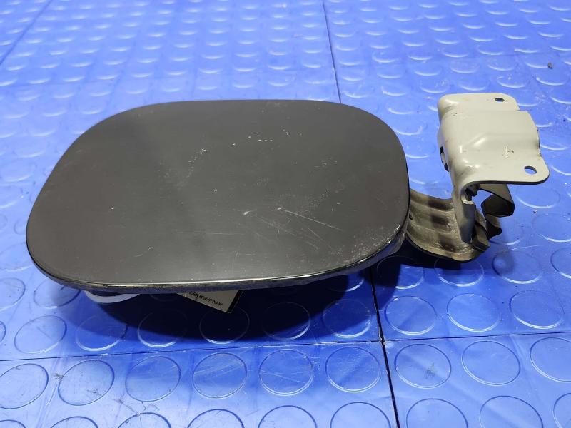 2013 Infiniti FX35 Fuel Tank Door