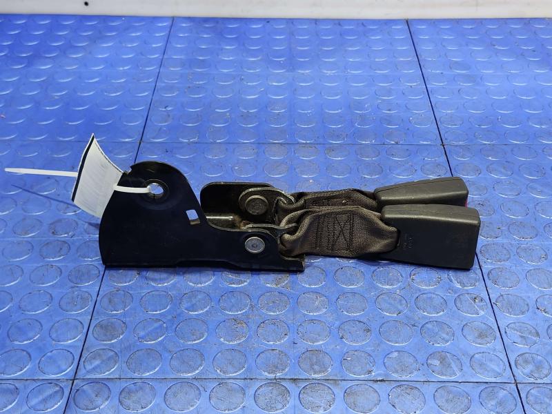 2007 Hummer H3 Rear Seat Belt