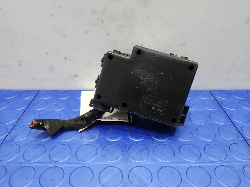 2014 Cadillac CTS Cabin Fuse Box