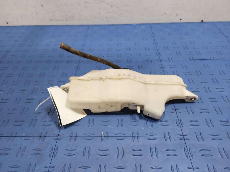 2013 Toyota Camry Coolant Recovery Bottle
