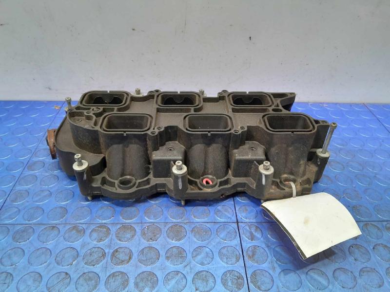 2015 Jeep Grand Cherokee Intake Manifold