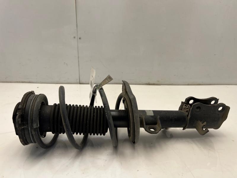 2013 - 2019 Nissan Sentra Front Strut Assembly RH Passenger Side OEM E43029AM0B