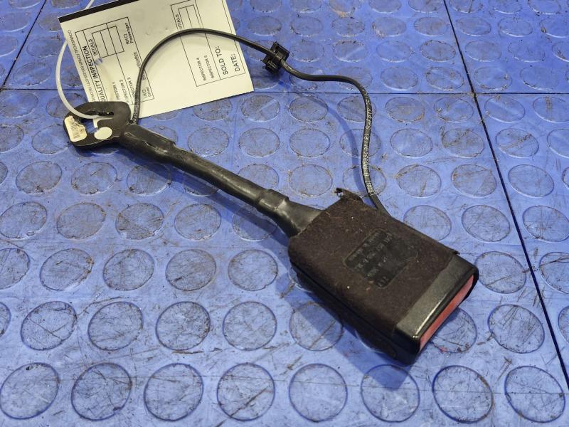 2020 Volkswagen Passat Front Seat Belt