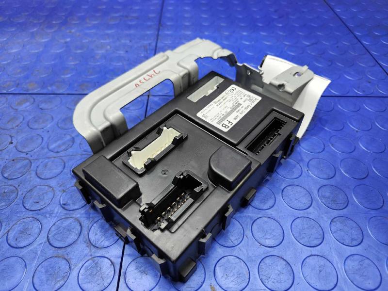 2015 Nissan Leaf Body Control Module BCM Genuine OEM 284B13NF0B