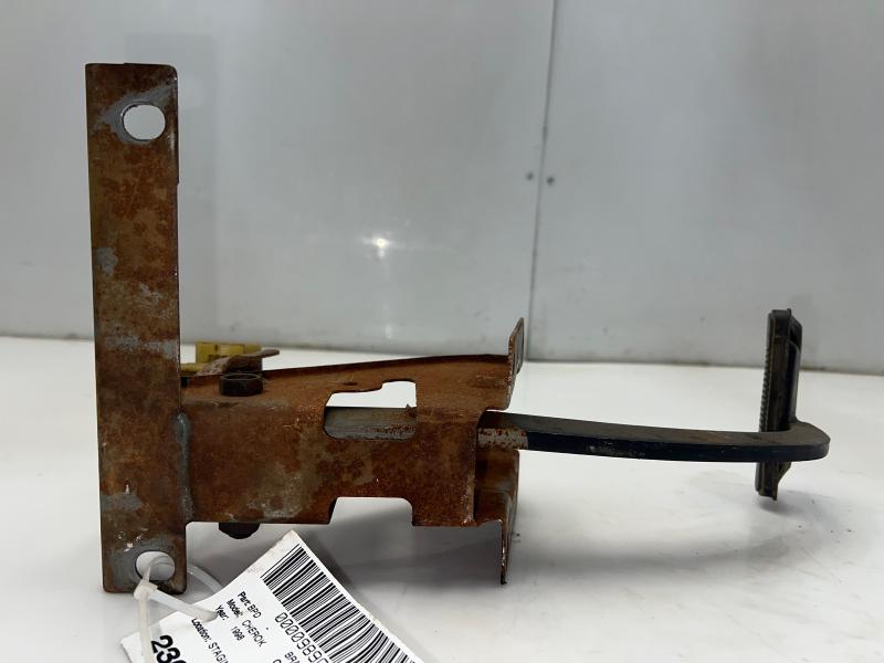 1998 1999 Jeep Cherokee Brake Pedal Assembly w/ Bracket OEM 52129061AE