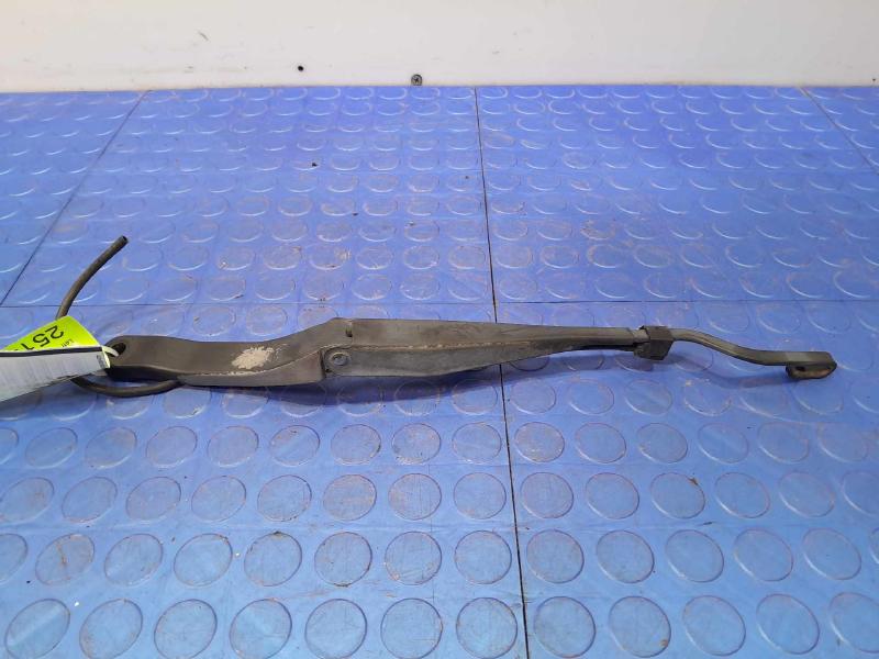 2008 Pontiac Solstice Wiper Arm