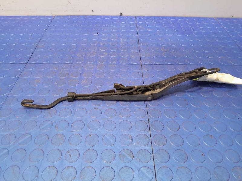 2008 Pontiac Solstice Wiper Arm