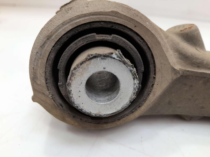 2011 Jeep Grand Cherokee Lower Control Arm Rr