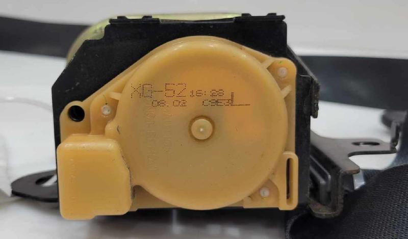 2003 Nissan 350Z Front Seat Belt