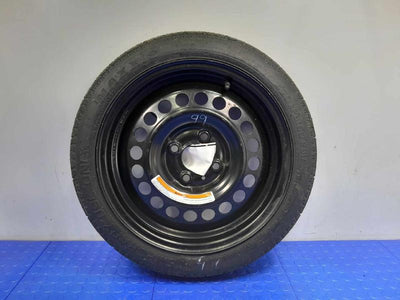 2022 Nissan Versa Wheel