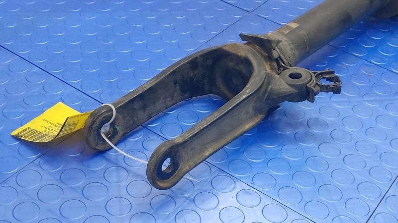 2012 Mercedes R-Class Strut Assembly