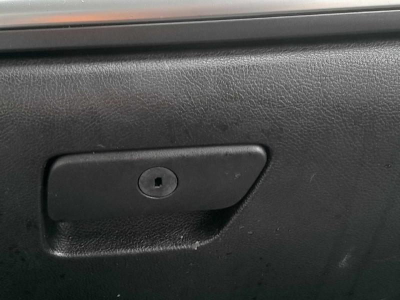 2013 Ford Fusion Glove Box