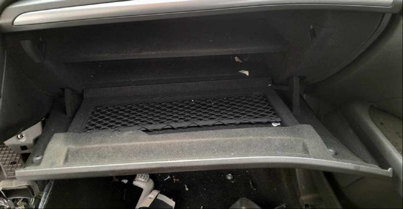 2013 Ford Fusion Glove Box
