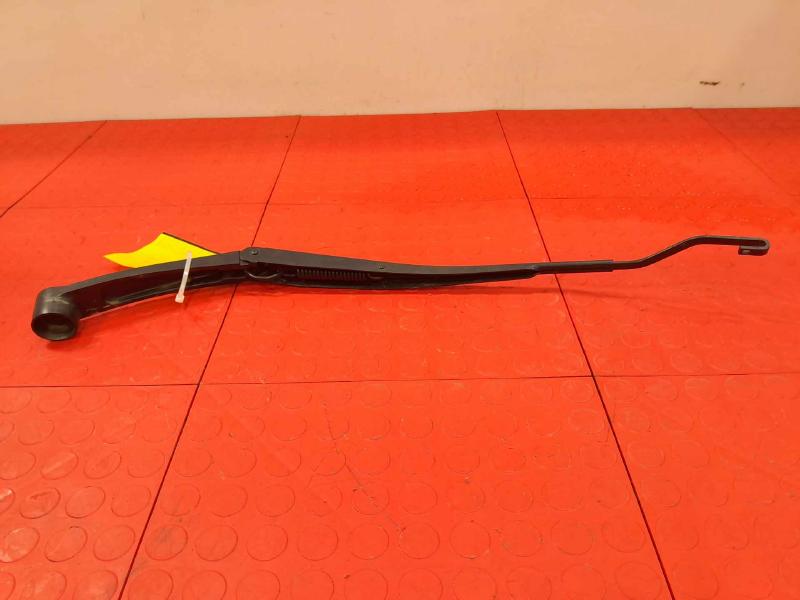2019-2024 Kia Soul Windshield Wiper Arm Right Passenger Side OEM 98321K0000