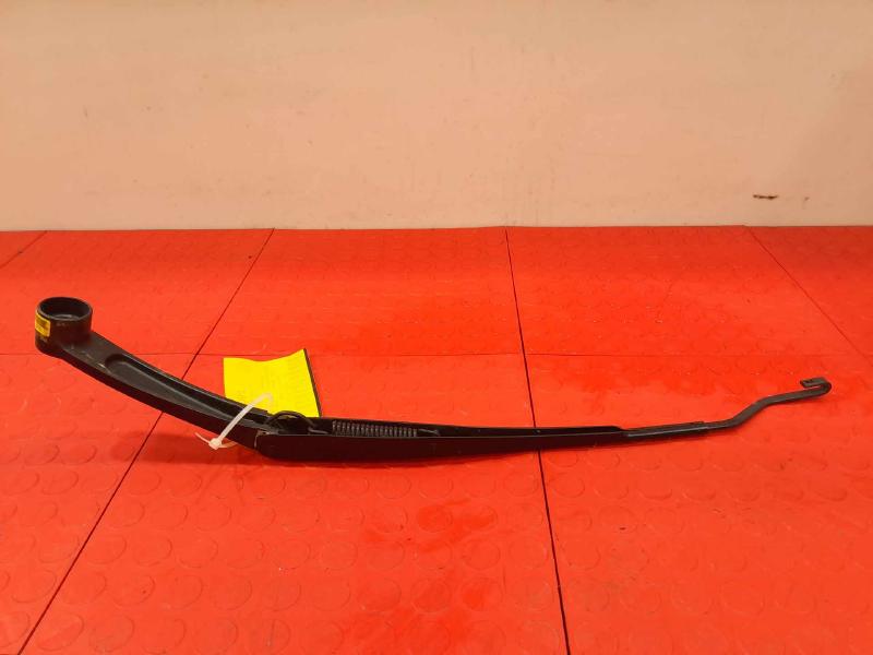 2019-2024 Kia Soul Windshield Wiper Arm Right Passenger Side OEM 98321K0000