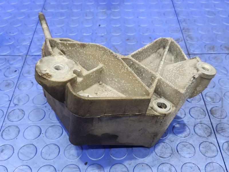 2005-2010 Ford Mustang 4.0L Alternator Bracket Genuine OEM 1L5Z10A313BA